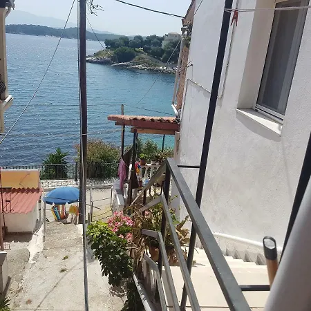 Bayside House * Kasziópi